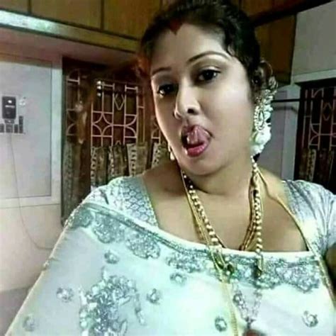 indian aunty xxx video download|Free Indian Desi Aunty Sex Porn Videos 